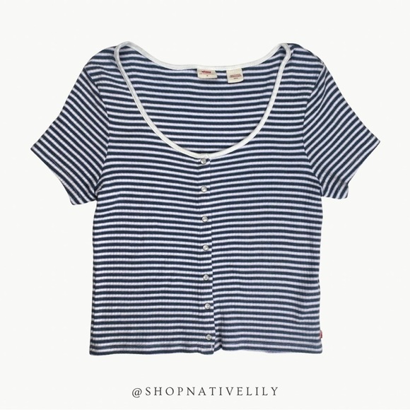 Levi's Women's Short Sleeve Britt Snap Front Ribbed Top Sz Medium, Green - Picture 2 of 7